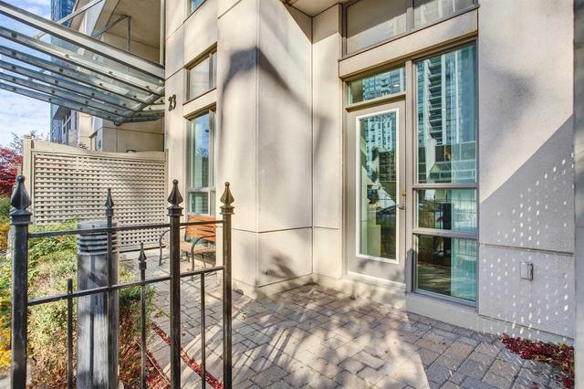 th5 - 23 Hollywood Ave, Townhouse with 3 bedrooms, 3 bathrooms and 1 parking in Toronto ON | Image 5