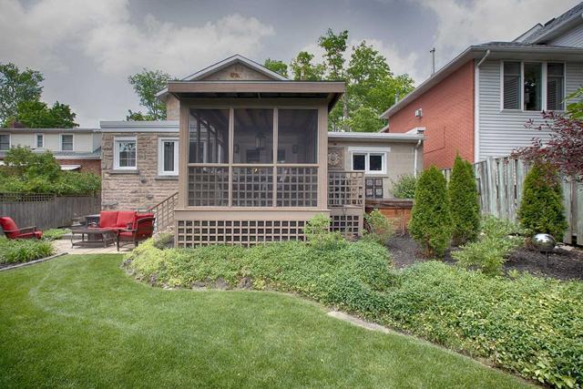 74 Durham St, House detached with 3 bedrooms, 3 bathrooms and 4 parking in Guelph ON | Image 10