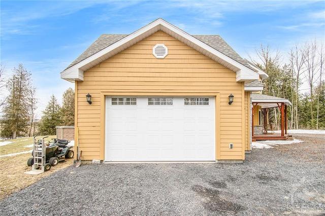 1201 County Road 34 Road, House detached with 4 bedrooms, 3 bathrooms and 8 parking in North Glengarry ON | Image 27