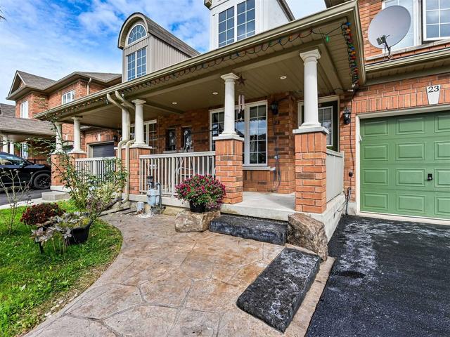 23 Wall St, House attached with 3 bedrooms, 3 bathrooms and 4 parking in Brampton ON | Image 12