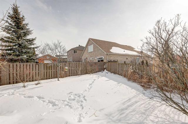 104 Seline Cres, House detached with 2 bedrooms, 3 bathrooms and 6 parking in Barrie ON | Image 18