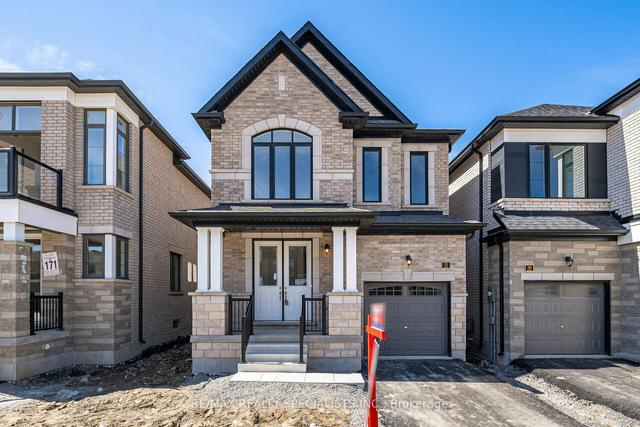 32 Camino Real Dr, House detached with 4 bedrooms, 3 bathrooms and 3 parking in Caledon ON | Image 1