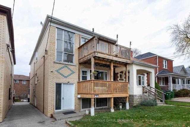 150 Alameda Ave, House detached with 4 bedrooms, 3 bathrooms and 3 parking in Toronto ON | Image 1