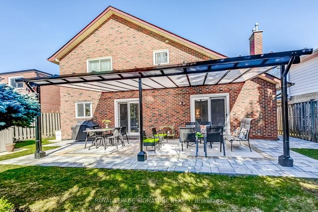 78 Whitehorn Cres, House detached with 4 bedrooms, 4 bathrooms and 6 parking in Toronto ON | Image 35