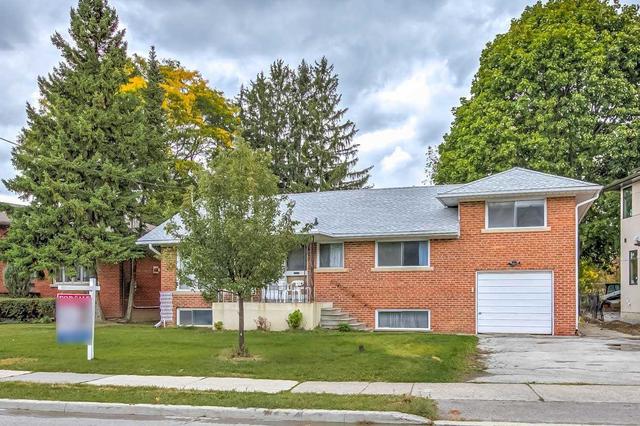 146 Yorkview Dr, House detached with 3 bedrooms, 3 bathrooms and 3 parking in Toronto ON | Image 6