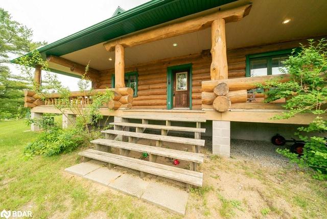10380 Highway 41, House detached with 4 bedrooms, 2 bathrooms and 12 parking in Addington Highlands ON | Image 34