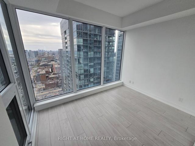 4302 - 55 Mercer St, Condo with 3 bedrooms, 2 bathrooms and 0 parking in Toronto ON | Image 16