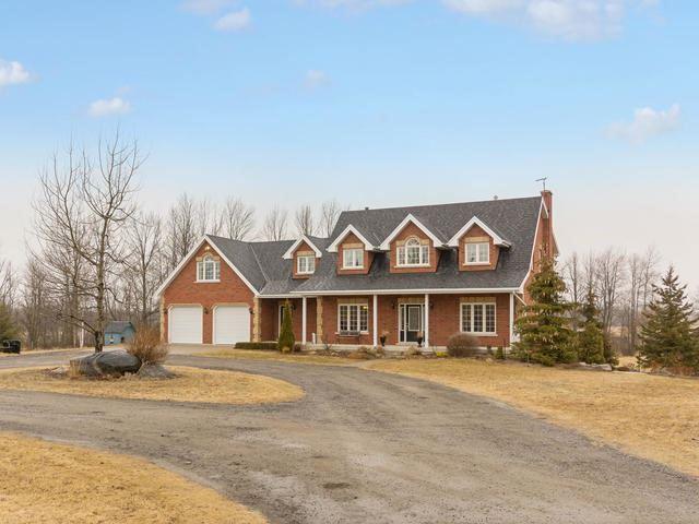 031333 9th Line, House detached with 4 bedrooms, 4 bathrooms and 12 parking in East Garafraxa ON | Image 1