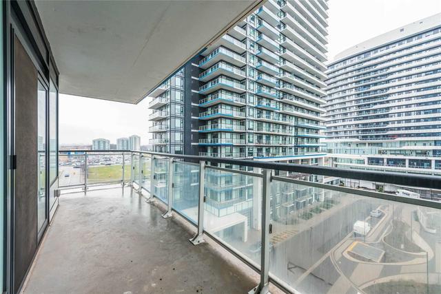 611 - 2560 Eglinton Ave, Condo with 2 bedrooms, 2 bathrooms and 0 parking in Mississauga ON | Image 7