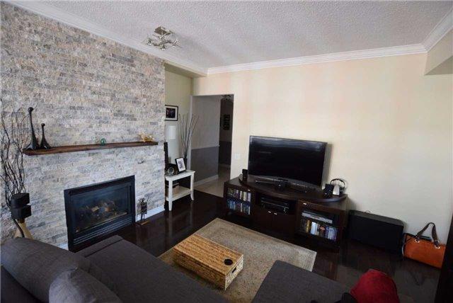Ph7 - 50 Old Mill Rd, Condo with 2 bedrooms, 2 bathrooms and 2 parking in Oakville ON | Image 2