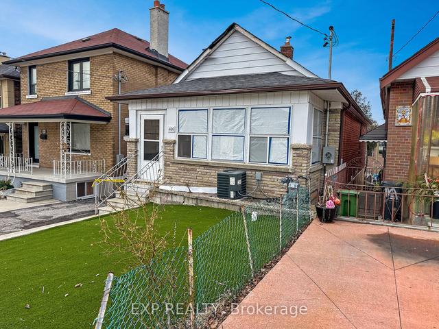 486 Northcliff Blvd W, House detached with 3 bedrooms, 2 bathrooms and 1 parking in Toronto ON | Image 8