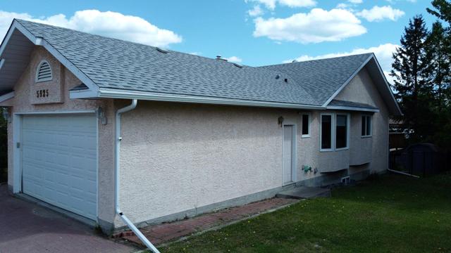 5925 10 Avenue, House detached with 5 bedrooms, 3 bathrooms and 2 parking in Edson AB | Image 42