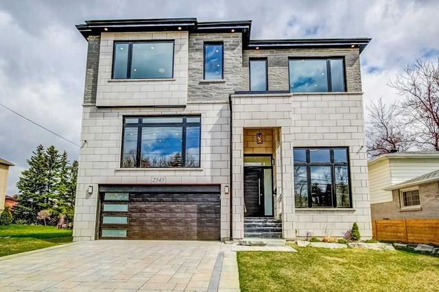 2545 Glengarry Rd, House detached with 4 bedrooms, 7 bathrooms and 8 parking in Mississauga ON | Image 1