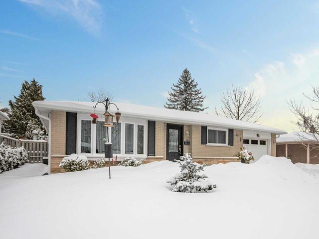 158 Orchard Heights Blvd, House detached with 3 bedrooms, 2 bathrooms and 5 parking in Aurora ON | Image 12