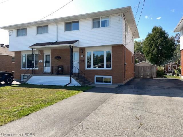 355 Mountainview Drive, House semidetached with 3 bedrooms, 2 bathrooms and 3 parking in North Bay ON | Image 12