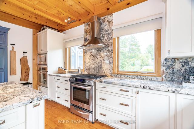 220 Kamenni Bay Rd, House detached with 5 bedrooms, 5 bathrooms and 20 parking in Georgian Bay ON | Image 40