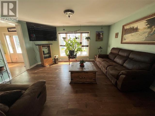 2 Wireless Road, House detached with 4 bedrooms, 2 bathrooms and null parking in Botwood NL | Image 10