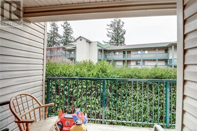 204 - 1908 Bowen Rd, Condo with 2 bedrooms, 1 bathrooms and 1 parking in Nanaimo BC | Image 11