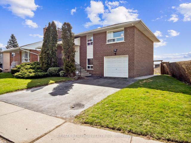 51 Sloley Rd, House detached with 4 bedrooms, 2 bathrooms and 3 parking in Toronto ON | Image 12