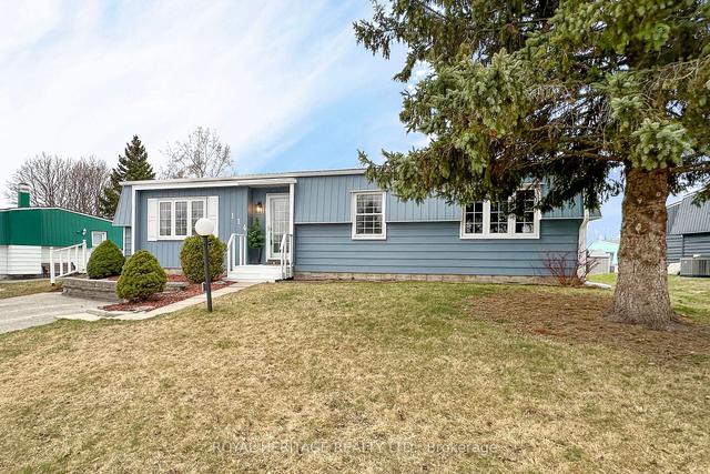114 Bluffs Rd, House detached with 2 bedrooms, 1 bathrooms and 2 parking in Clarington ON | Image 12