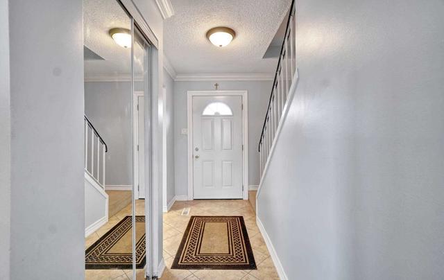 44 - 45 Hansen Rd, Townhouse with 3 bedrooms, 2 bathrooms and 1 parking in Brampton ON | Image 23