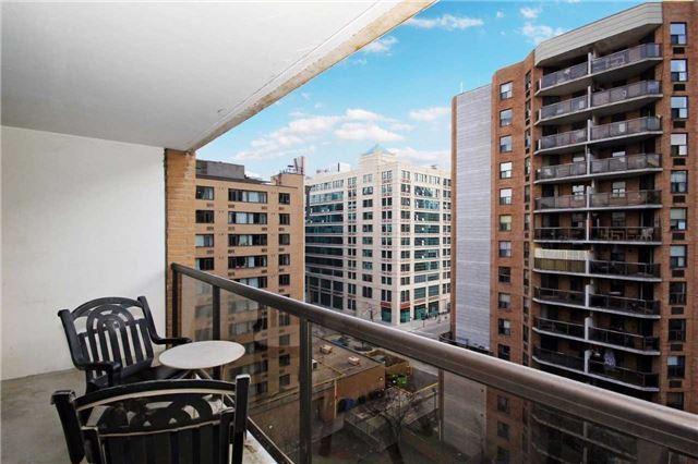 1004 - 250 Jarvis St, Condo with 2 bedrooms, 1 bathrooms and 1 parking in Toronto ON | Image 8