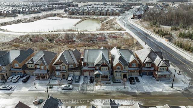 106 Divinity Circ, House detached with 5 bedrooms, 5 bathrooms and 4 parking in Brampton ON | Image 1