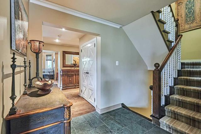 26 Thompson Ave, House detached with 4 bedrooms, 5 bathrooms and 6 parking in Toronto ON | Image 10