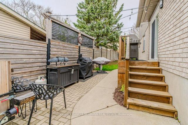 295 Metcalfe St, House detached with 4 bedrooms, 3 bathrooms and 6 parking in Guelph ON | Image 30
