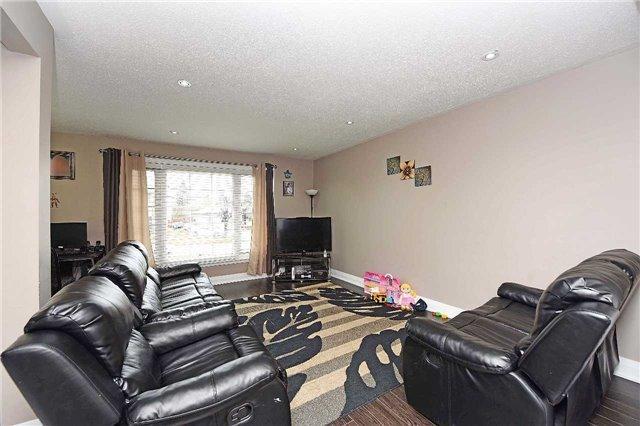 78 Dorset Dr, House detached with 3 bedrooms, 2 bathrooms and 5 parking in Brampton ON | Image 1