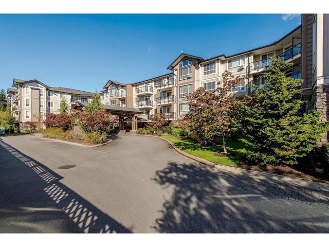417 - 32729 Garibaldi Drive, Condo with 2 bedrooms, 2 bathrooms and 2 parking in Abbotsford BC | Image 1