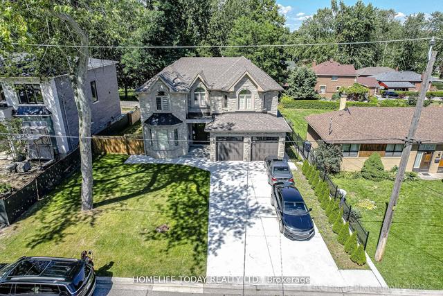 20 Chatterton Blvd, House detached with 5 bedrooms, 5 bathrooms and 6 parking in Toronto ON | Image 32