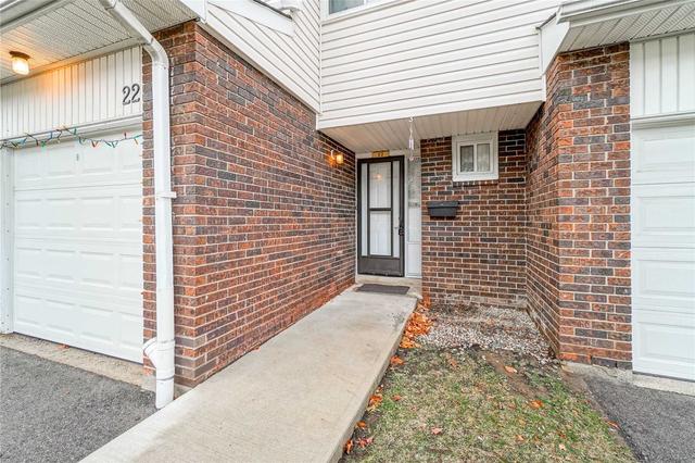 22 Sandringham Crt, Townhouse with 4 bedrooms, 3 bathrooms and 2 parking in Brampton ON | Image 36