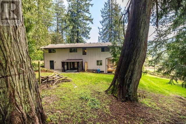 5380 Sparton Rd, House detached with 3 bedrooms, 3 bathrooms and 4 parking in Saanich BC | Image 35