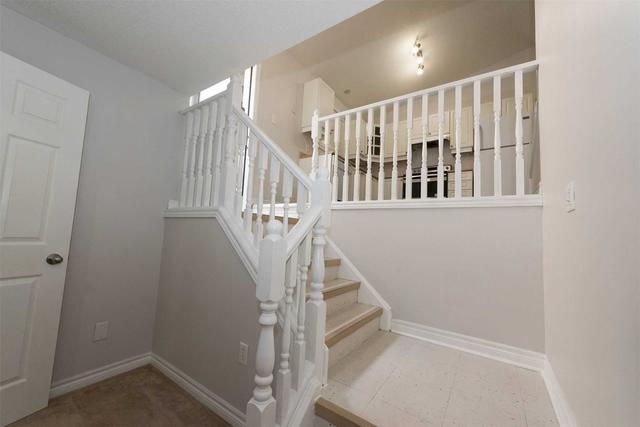 1028 Blythwood Rd, House detached with 3 bedrooms, 2 bathrooms and 3 parking in London ON | Image 6
