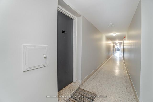 103 - 57 Mericourt Rd, Condo with 2 bedrooms, 1 bathrooms and 1 parking in Hamilton ON | Image 10