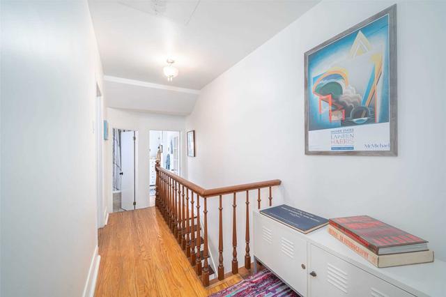 74 Wolseley St, House attached with 3 bedrooms, 1 bathrooms and 1 parking in Toronto ON | Image 11