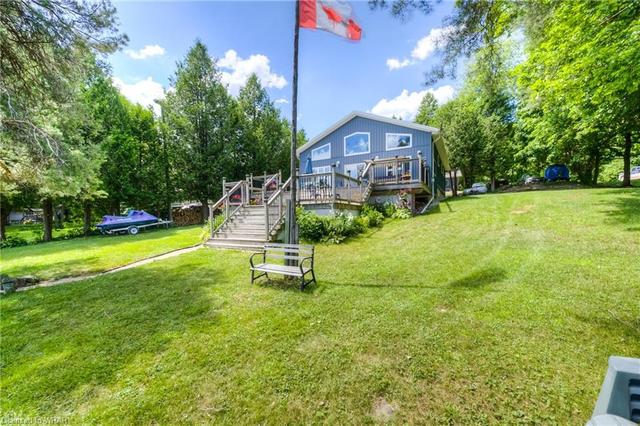 452 Road 4 North, House detached with 3 bedrooms, 2 bathrooms and 5 parking in Mapleton ON | Image 1