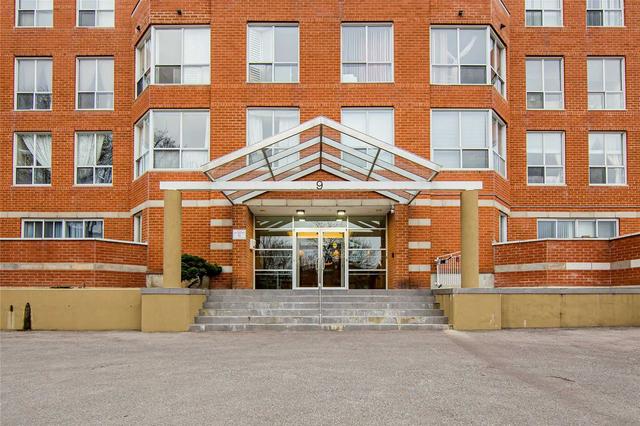 304 - 9 Chalmers Rd, Condo with 2 bedrooms, 2 bathrooms and 1 parking in Richmond Hill ON | Image 12