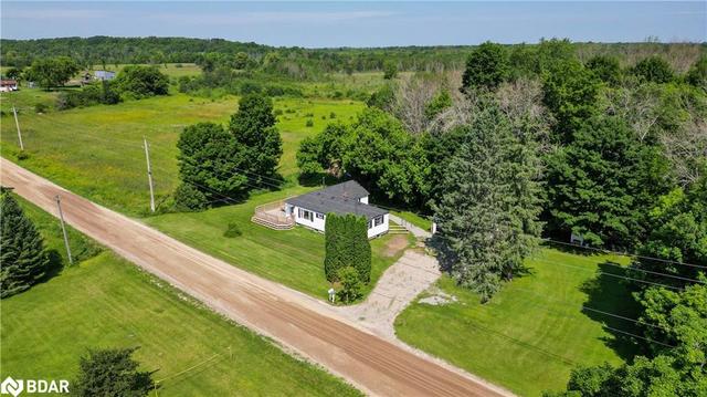345 North Mountain Road, House detached with 4 bedrooms, 1 bathrooms and 13 parking in Kawartha Lakes ON | Image 12