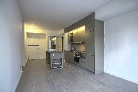 910 - 101 Peter St, Condo with 1 bedrooms, 1 bathrooms and null parking in Toronto ON | Image 8