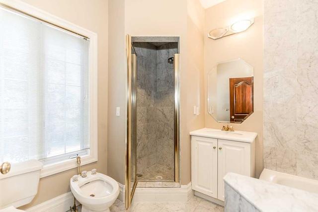 63 Gerald St, House detached with 4 bedrooms, 7 bathrooms and 13 parking in Toronto ON | Image 13