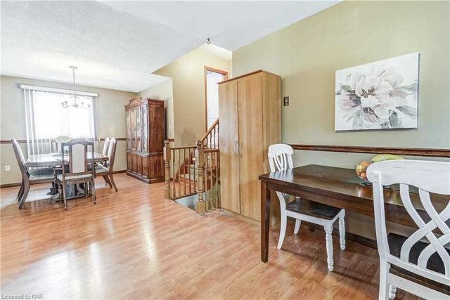 102 Juniper Dr, House detached with 3 bedrooms, 2 bathrooms and 3 parking in Hamilton ON | Image 5