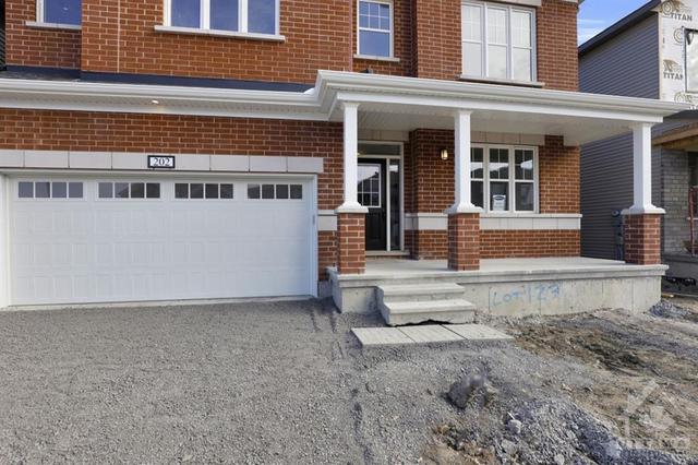 202 Yearling Circle, House detached with 4 bedrooms, 4 bathrooms and 4 parking in Ottawa ON | Image 2