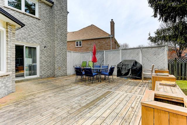 50 Delancey Cres, House detached with 4 bedrooms, 3 bathrooms and 6 parking in Markham ON | Image 10