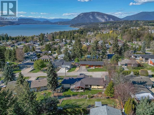 1880 2 Avenue Se, House detached with 4 bedrooms, 3 bathrooms and 6 parking in Salmon Arm BC | Image 67