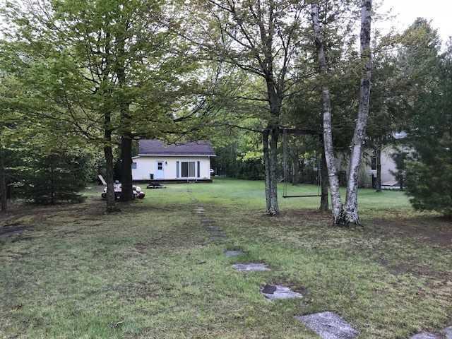 81 Stanley Rd, House detached with 2 bedrooms, 1 bathrooms and 8 parking in Kawartha Lakes ON | Image 13