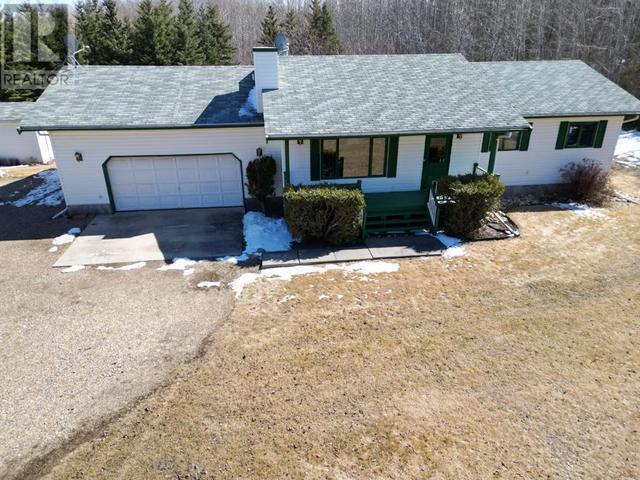 17 - 221009 Twp 850 850 Township, House detached with 3 bedrooms, 3 bathrooms and 8 parking in Northern Lights County AB | Image 44