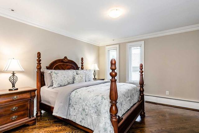 85 Comay Rd, House detached with 4 bedrooms, 5 bathrooms and 6 parking in Toronto ON | Image 10