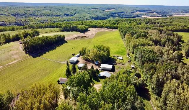 224057 Township Road 652, House detached with 4 bedrooms, 2 bathrooms and 10 parking in Athabasca County AB | Image 2